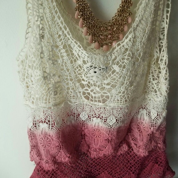 American Eagle Crochet DipDye/2-tone top SizeSmall - Picture 4 of 8